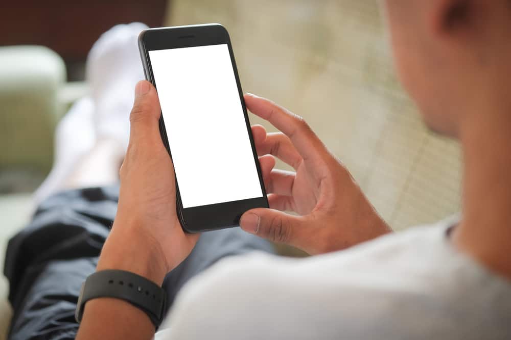 10 Urgulliga Sms-Vanor Som Visar Att Han Ar Kär I Dig