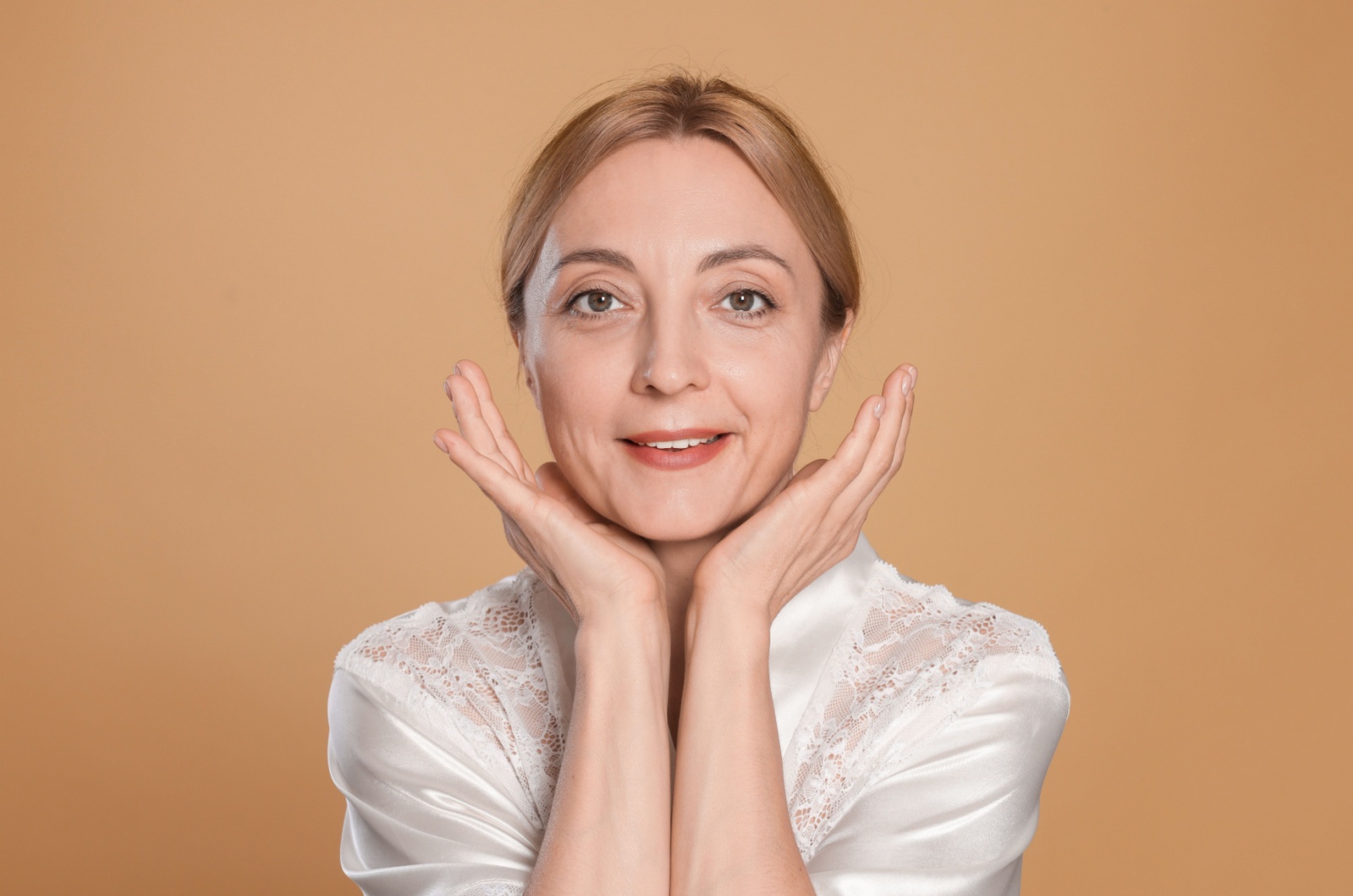 frau vierzig frau vierzig