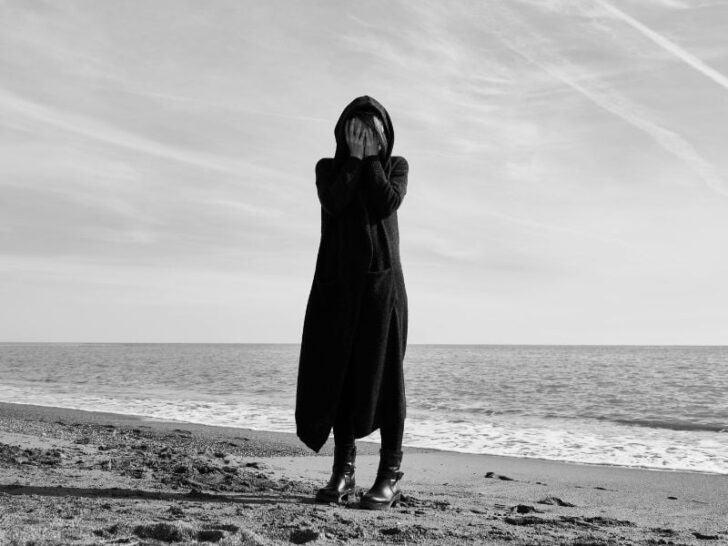 Det du känner efter narcissistisk misshandel är inte depression