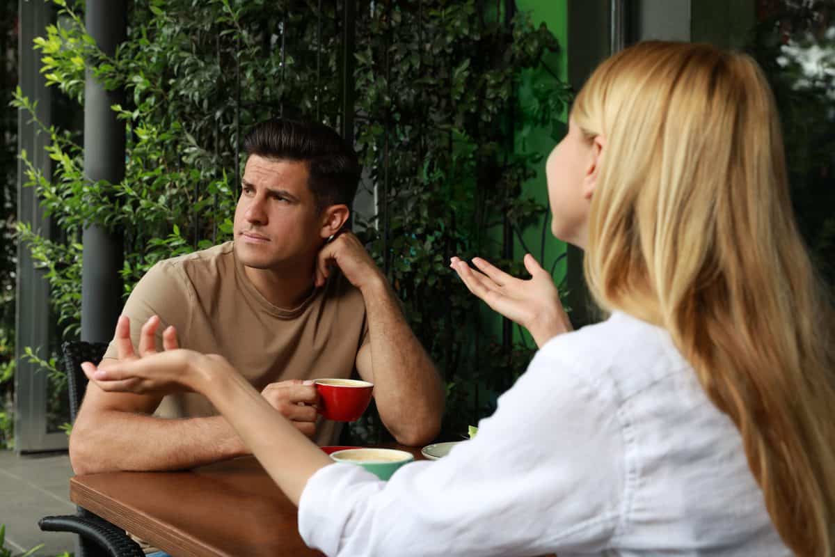 6 saker bra kvinnor gör som vissa män uppfattar som tråkiga