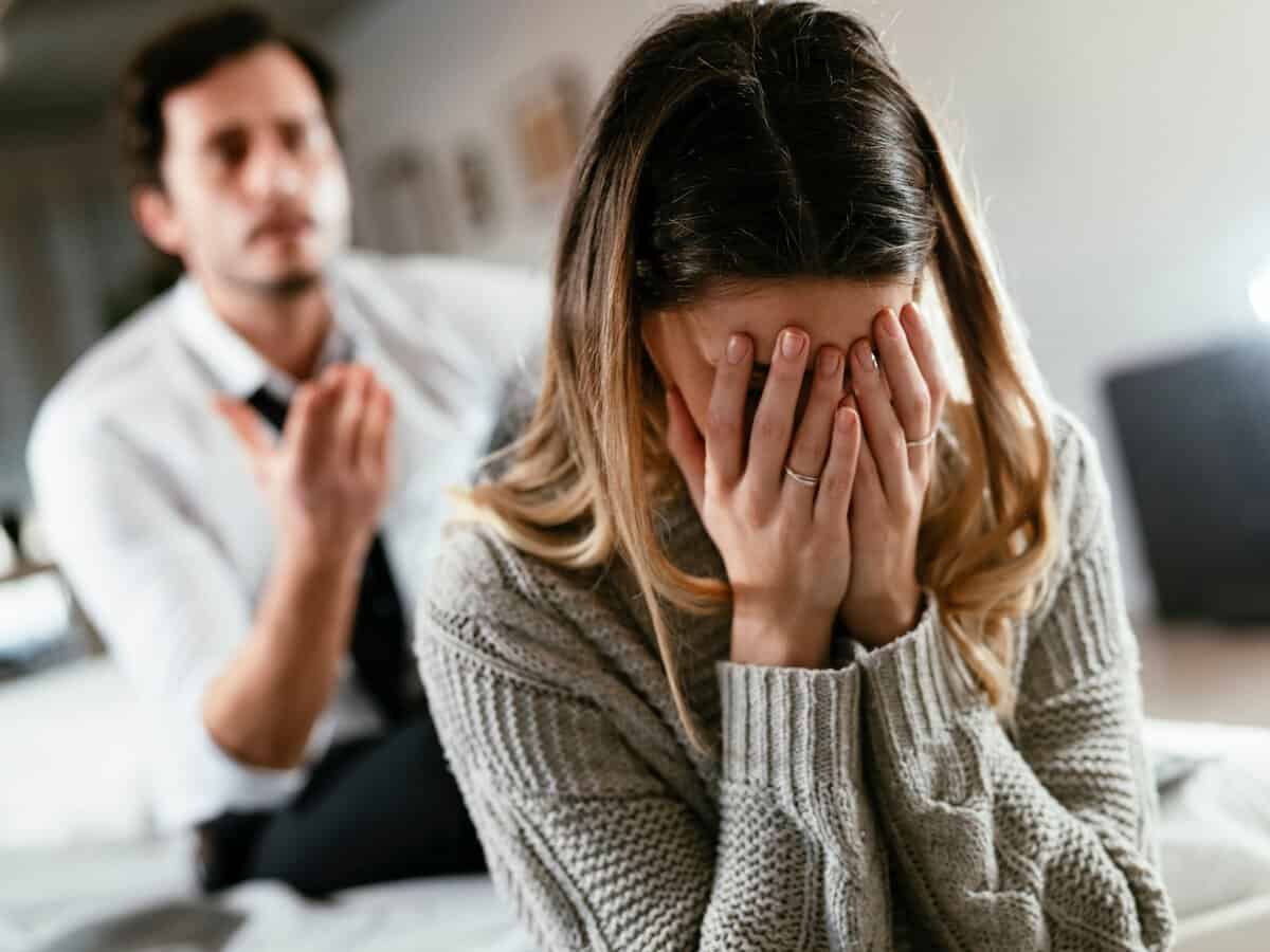 7 tydliga tecken på att han inte är redo för ett långvarigt förhållande