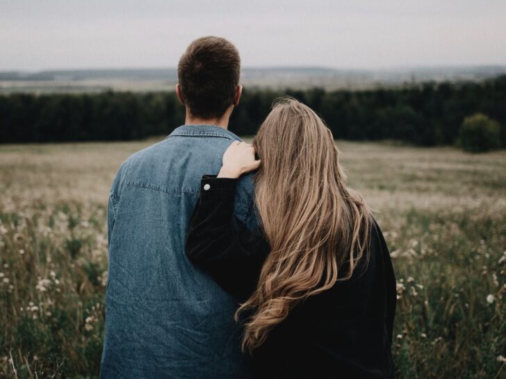 9 saker narcissistiska män gör när de hatar sin fru