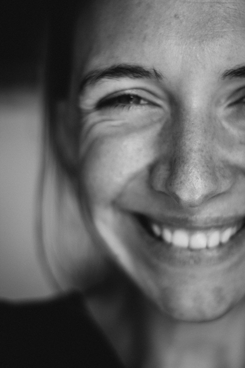 Happy Middle Aged Woman Pictures | Download Free Images on Unsplash