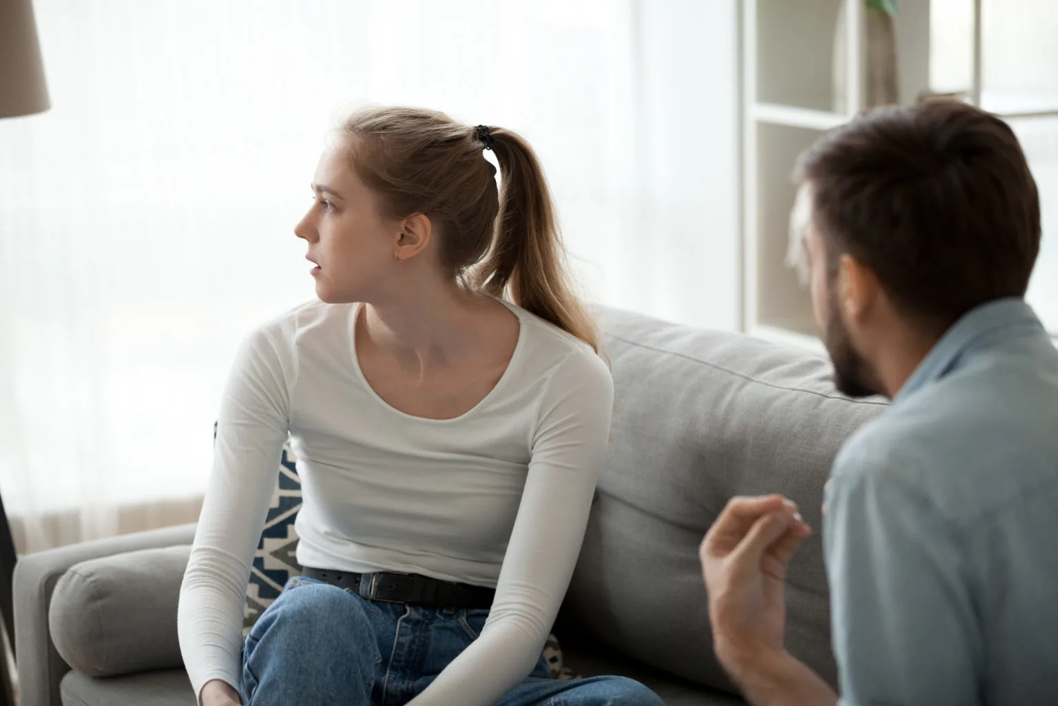 Så får du en narcissist att säga sanningen: 14 beprövade taktiker
