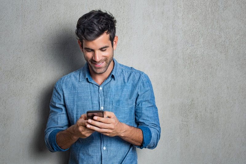 They find reasons to text that don&rsquo;t make sense