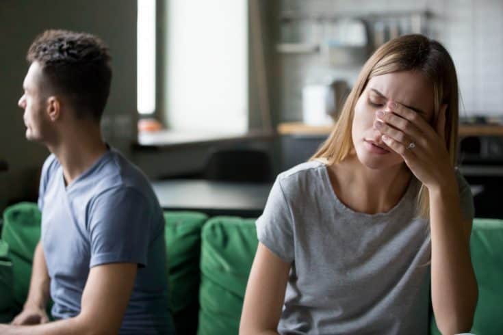 13 besorgniserregende Anzeichen daf&uuml;r, dass er Gef&uuml;hle f&uuml;r eine andere Frau hat