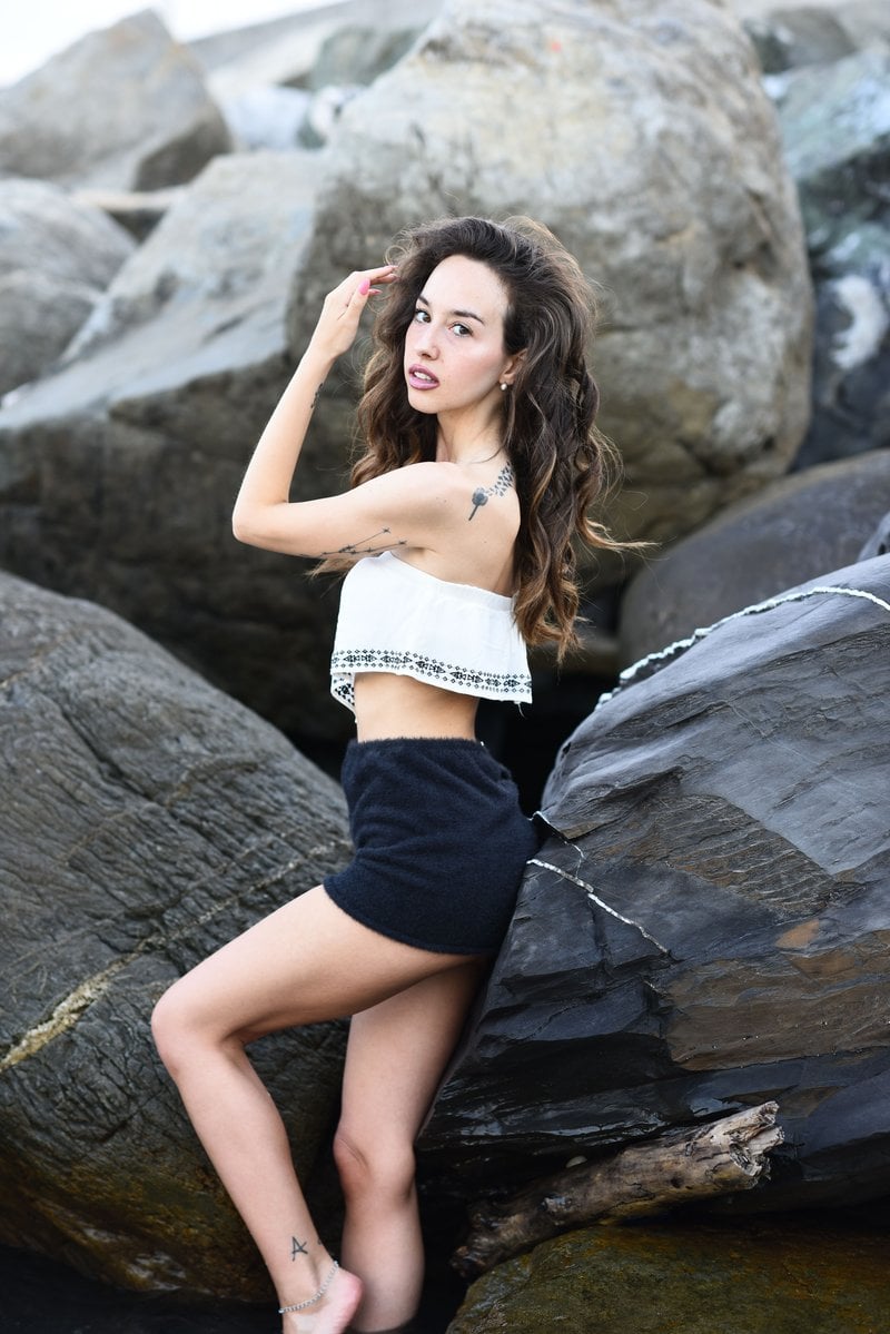 Female Model Posing on the Coast &middot; Free Stock Photo